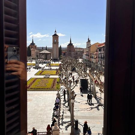 Sonar En La Plaza Cervantes 1 Alcalá de Henares Екстериор снимка